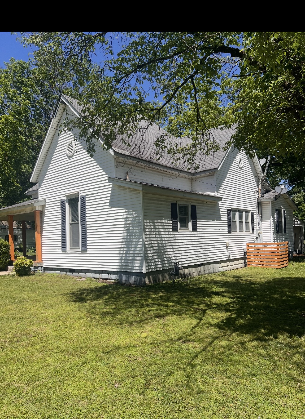 372 East Maple Street Dyer, TN 38330 - Photo 2 of 8