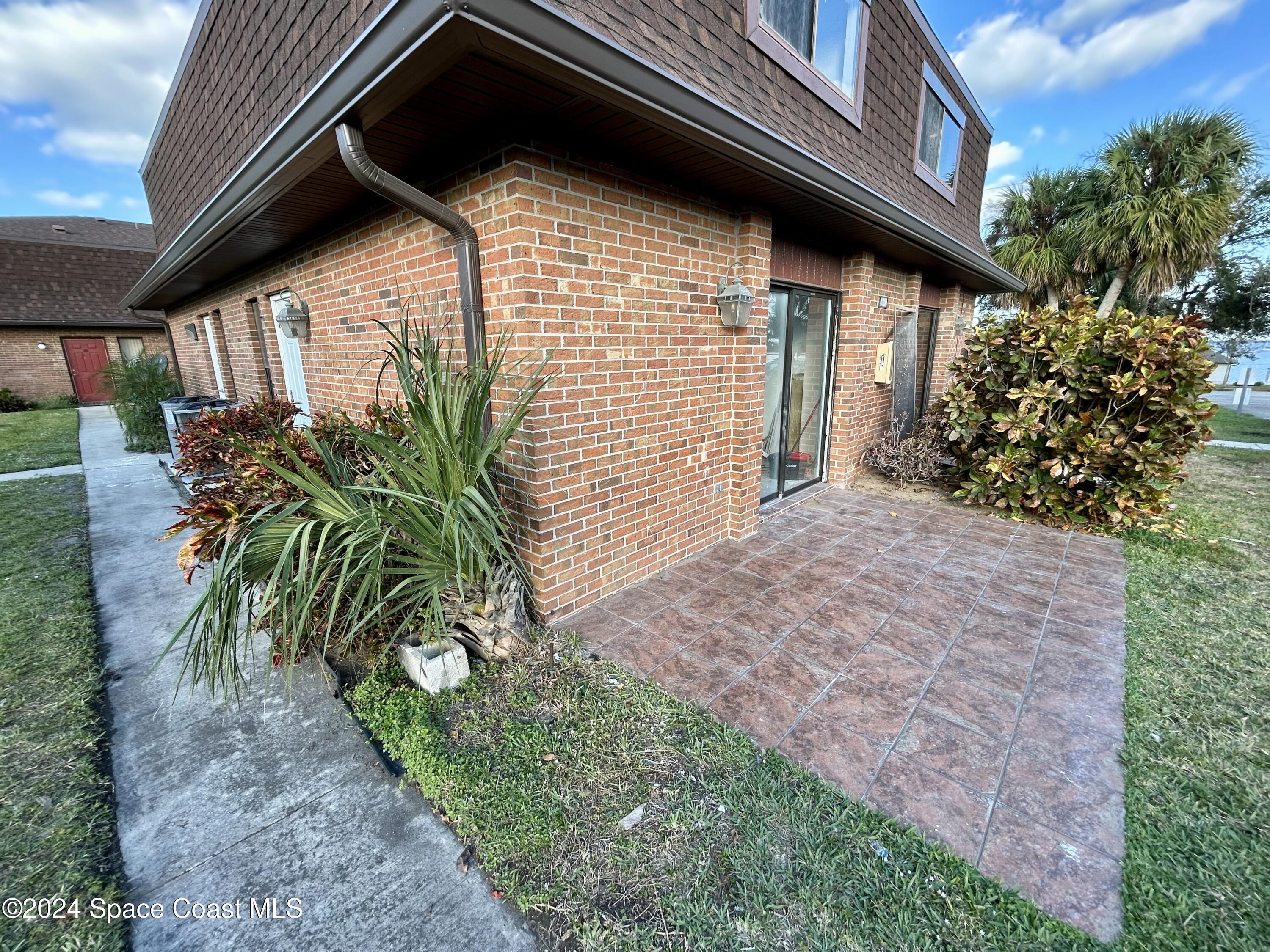 4714 Overlook Drive Palm Bay, FL 32905 - Photo 4 of 14 IMG_2057