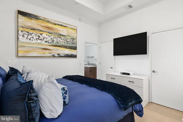 $724,900 | 1650 Silver Hill Drive, Unit 1404, McLean, VA 22102