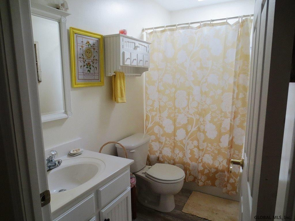 49 Droms Road Rexford, NY 12148 - Photo 12 of 22 Photo 12