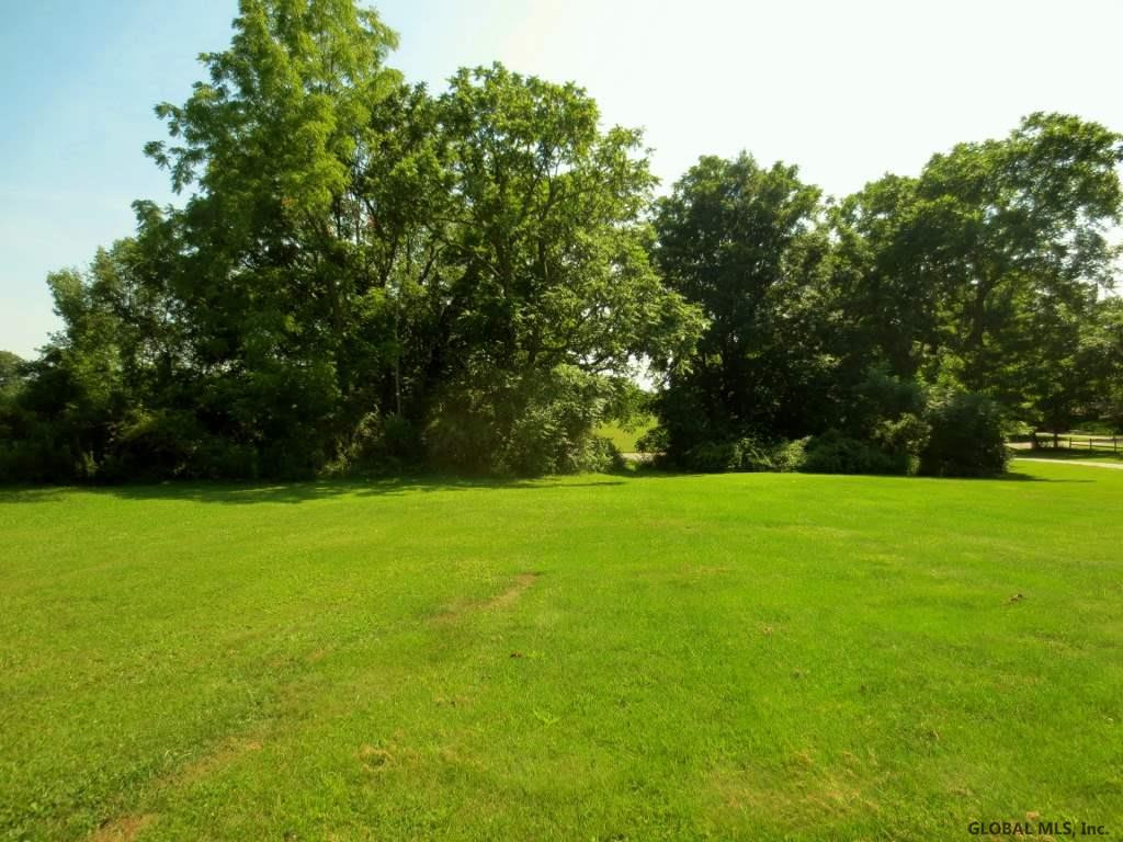 49 Droms Road Rexford, NY 12148 - Photo 3 of 22 Photo 3