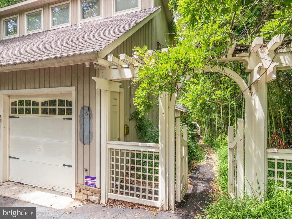 178 Doncaster Road Arnold, MD 21012 - Photo 6 of 13 Gallery Image 6