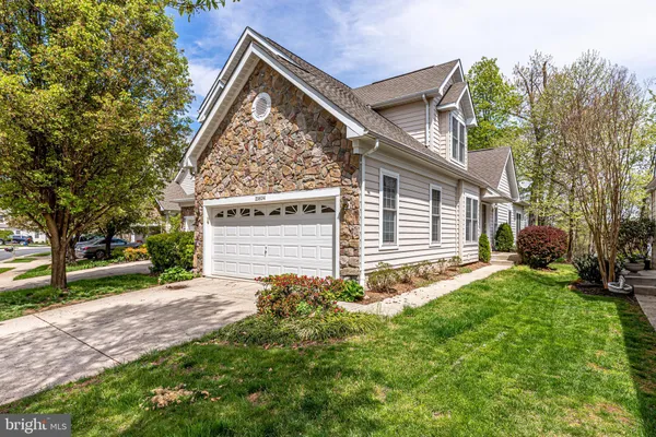 $4,250 | 25634 Creek Run Terrace, Chantilly, VA 20152