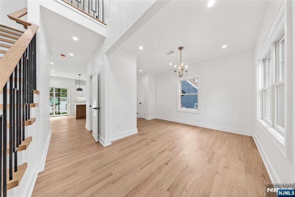 51 Becker Avenue Rochelle Park, NJ 07662 - Photo 7 of 48