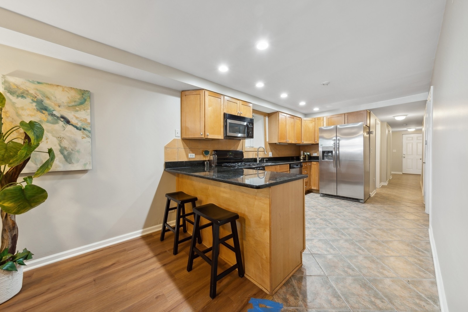 1929 West Irving Park Road, Unit 1 Chicago, IL 60613 - Photo 6 of 15 Gallery Image 6