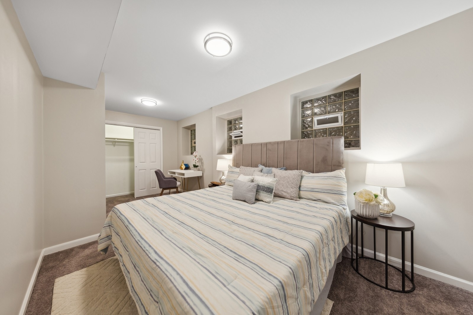 1929 West Irving Park Road, Unit 1 Chicago, IL 60613 - Photo 8 of 15 Gallery Image 8