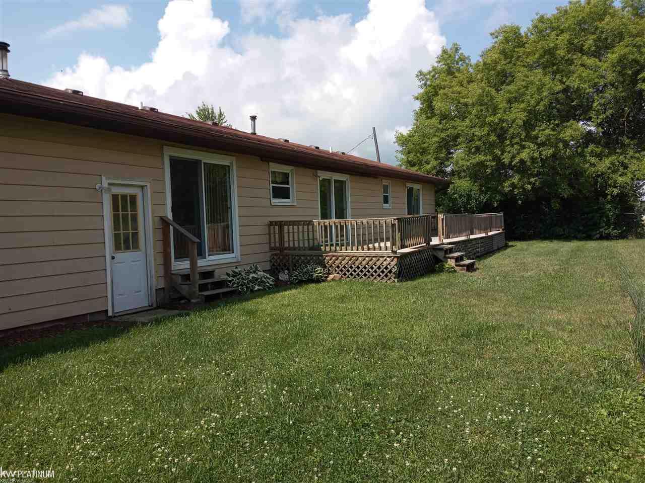 9080 Rynn Road Avoca, MI 48006 - Photo 38 of 48 50047109-37.JPG