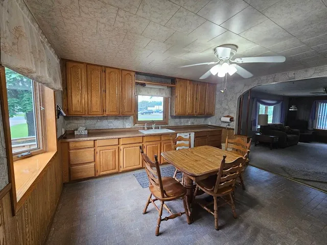 $229,000 | 243 East Chicago Road, Wautoma, WI 54982