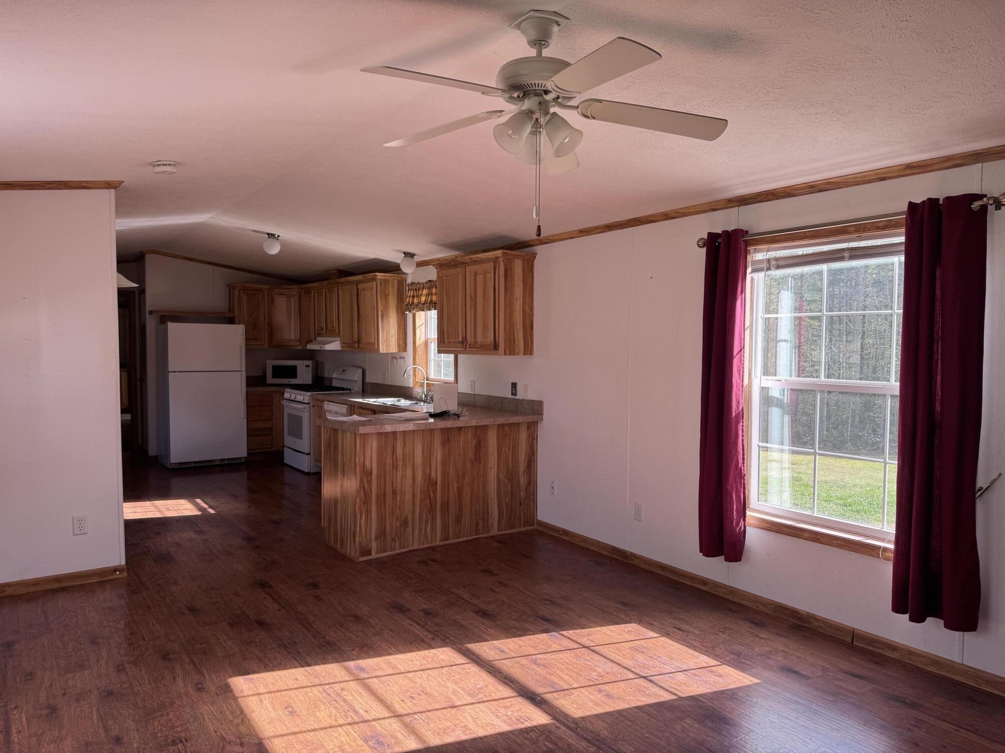 1676 Hudson Road Hudson, ME 04449 - Photo 7 of 14