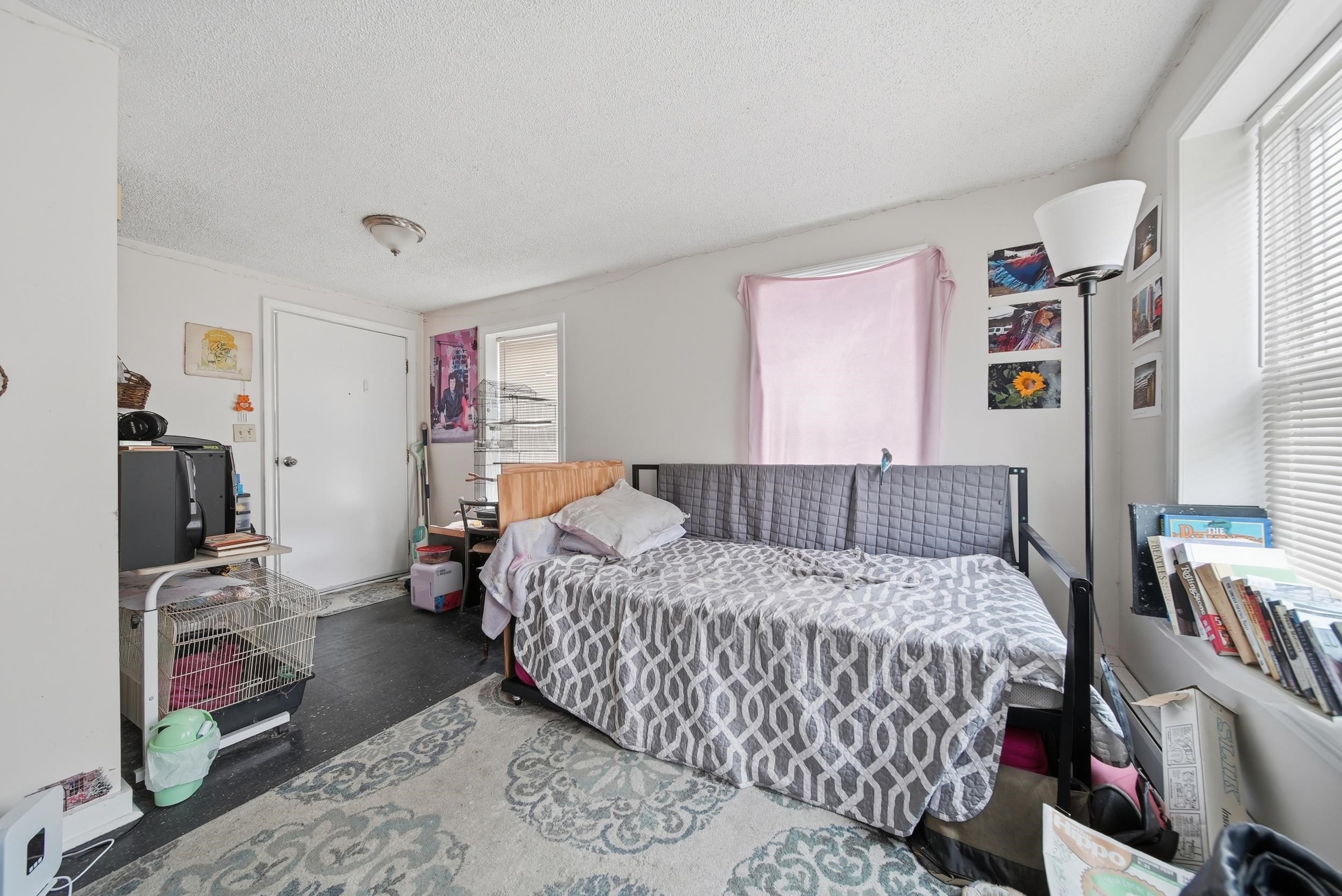 1268 Hanover Street Manchester, NH 03104 - Photo 12 of 45