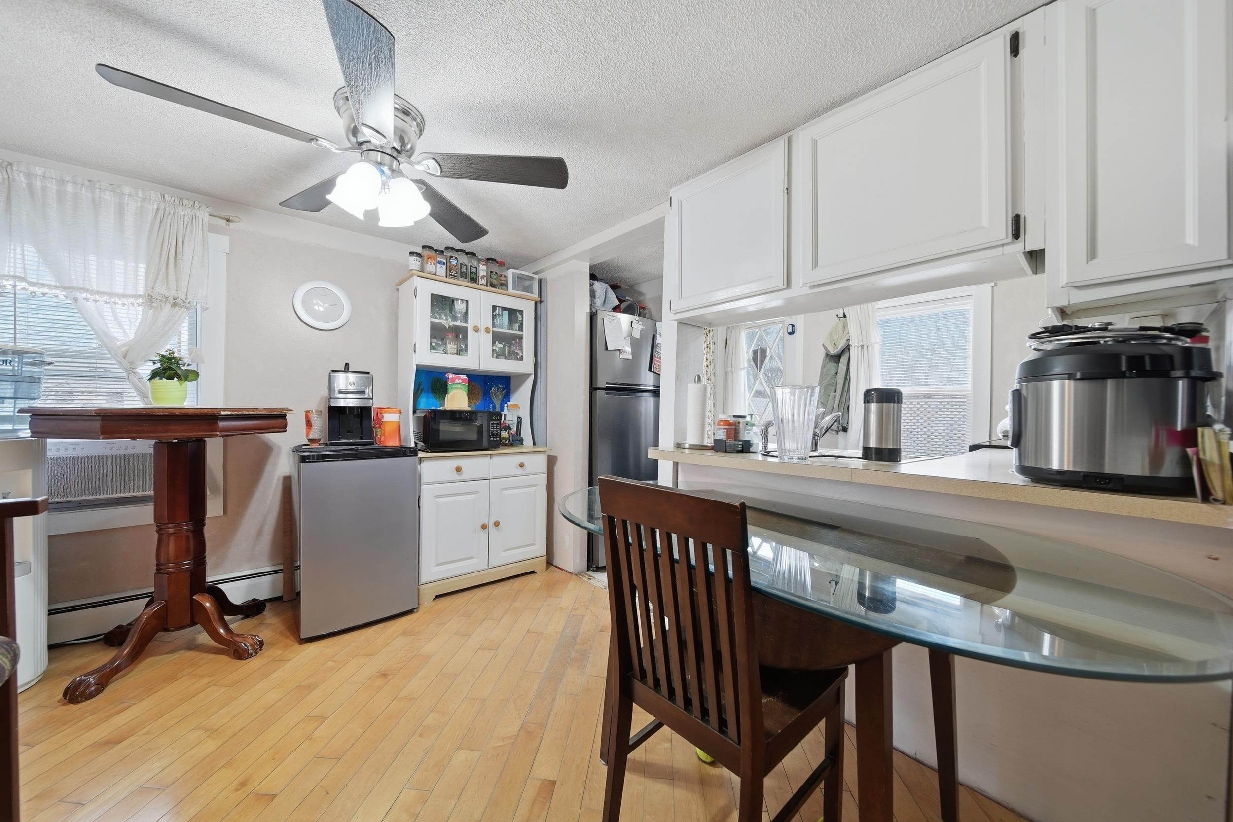 1268 Hanover Street Manchester, NH 03104 - Photo 26 of 45