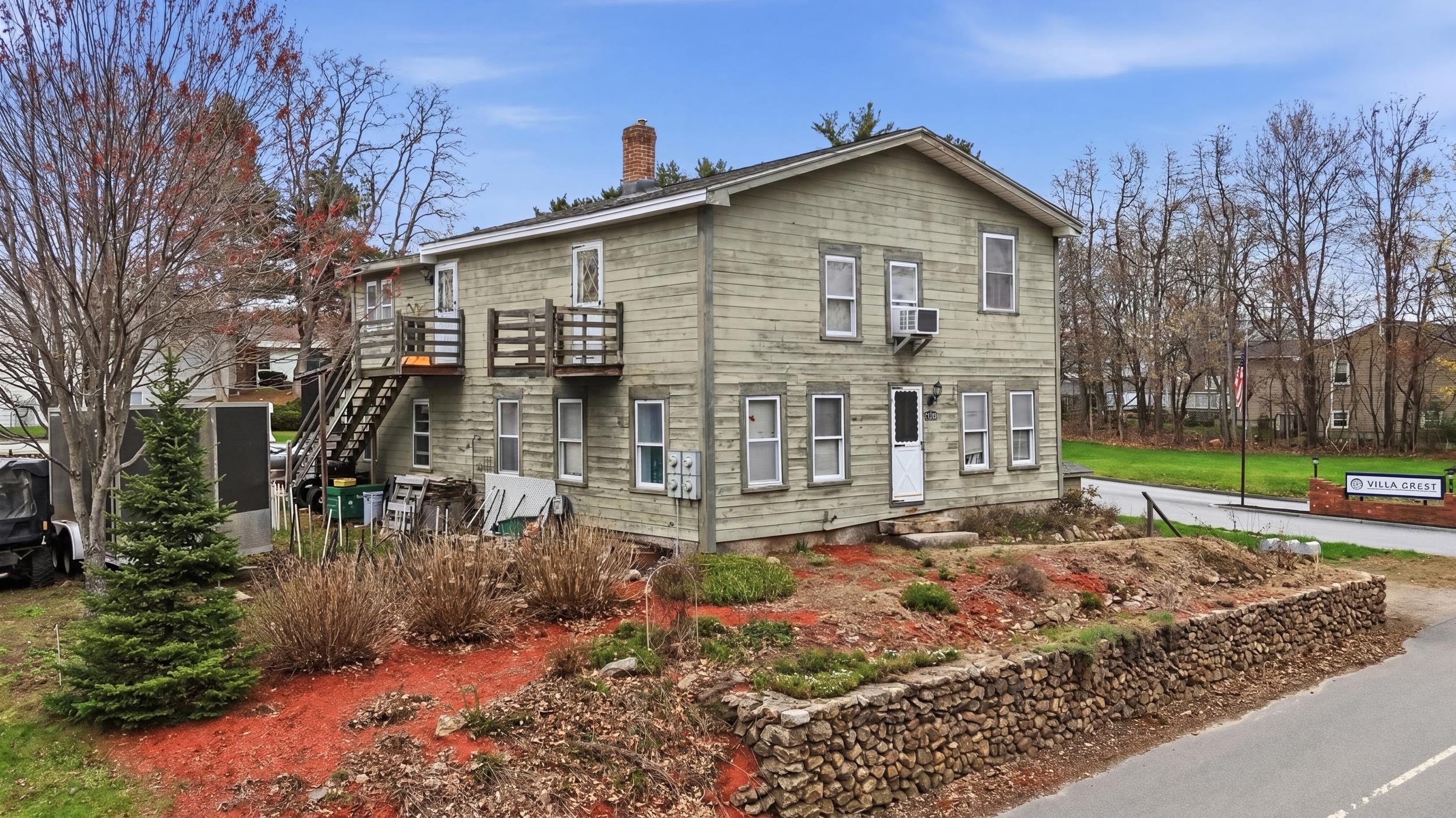 1268 Hanover Street Manchester, NH 03104 - Photo 3 of 45