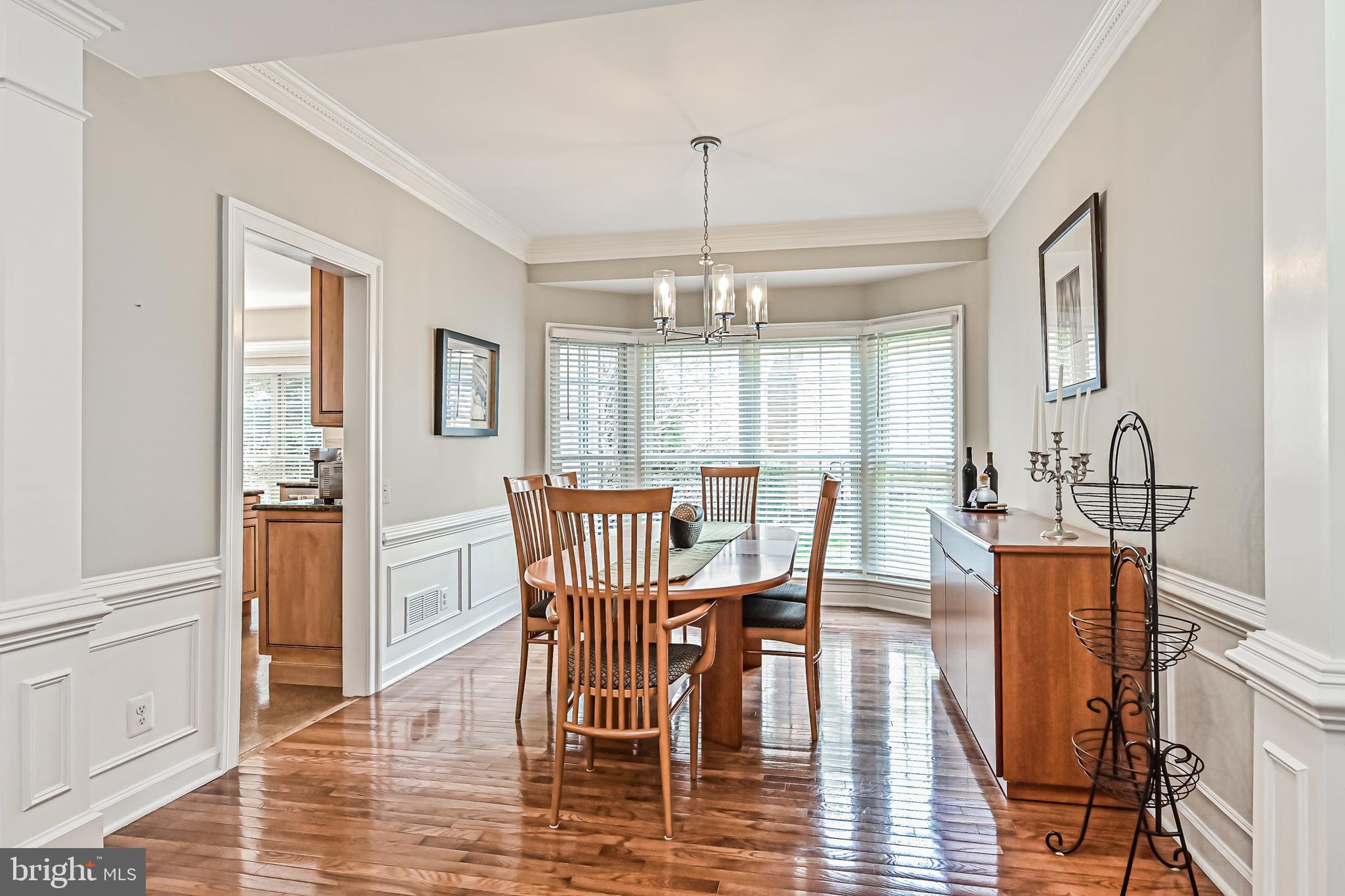 9711 Hidden Valley Road Vienna, VA 22181 - Photo 13 of 62 Gallery Image 13