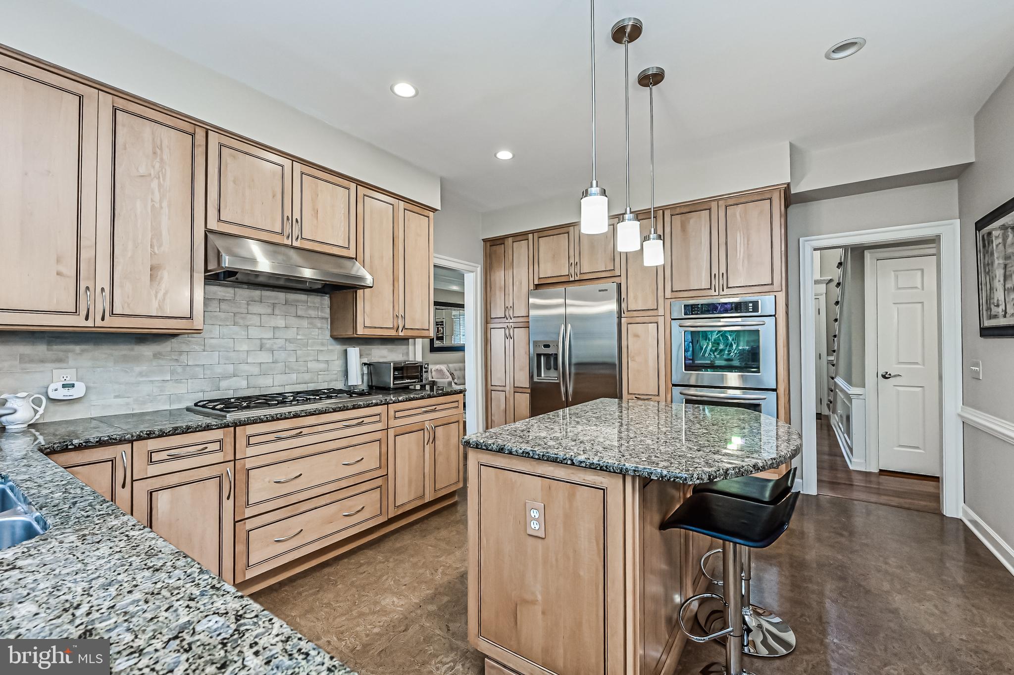9711 Hidden Valley Road Vienna, VA 22181 - Photo 18 of 62 Gallery Image 18