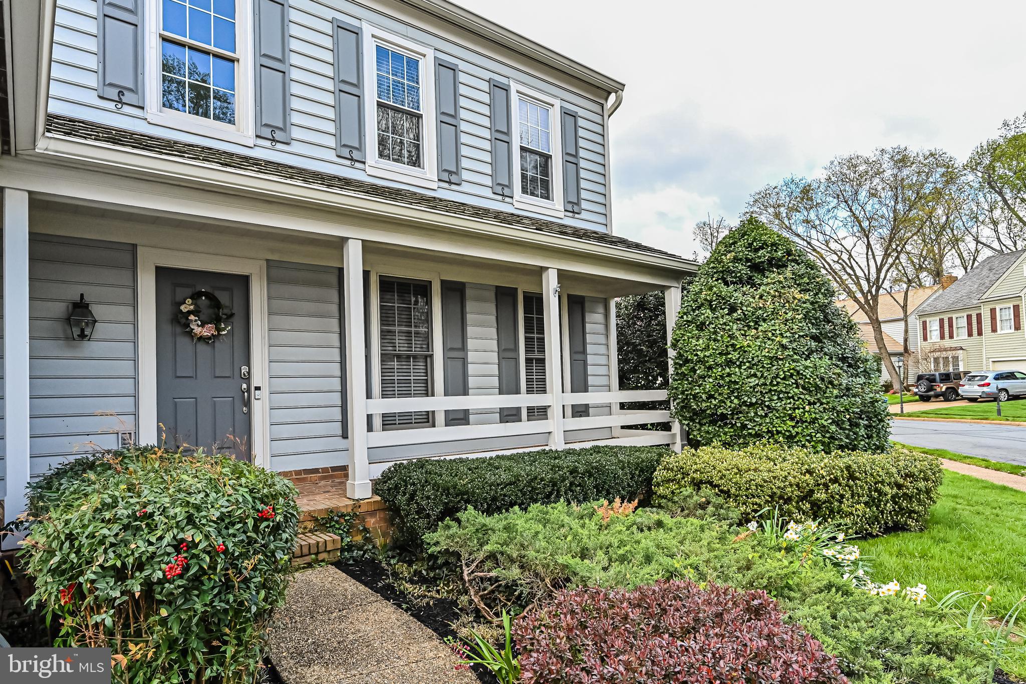 9711 Hidden Valley Road Vienna, VA 22181 - Photo 3 of 62 Gallery Image 3