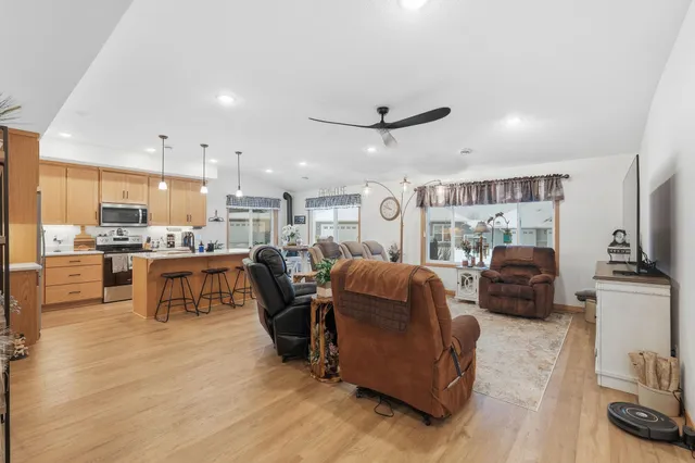 $385,000 | 511 Southfork Circle Southeast, Hutchinson, MN 55350