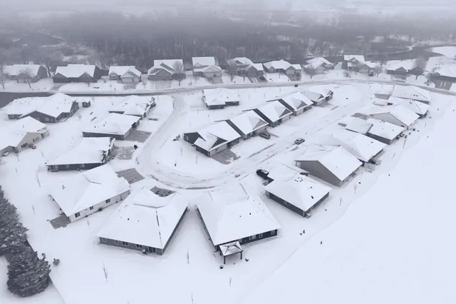 $385,000 | 511 Southfork Circle Southeast, Hutchinson, MN 55350