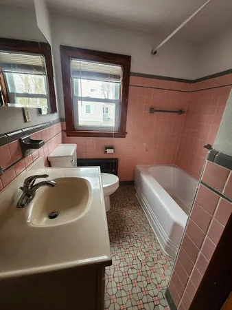 $619,900 | 15 York Terrace, Lynn, MA 01904