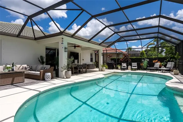 $674,900 | 9010 Kingsbury Place, Bradenton, FL 34212