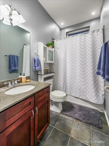 $4,750 | 1753 North Artesian Avenue, Unit 1, Chicago, IL 60647