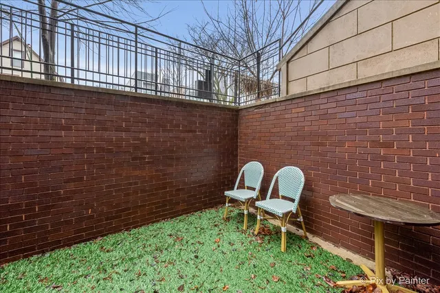 $4,750 | 1753 North Artesian Avenue, Unit 1, Chicago, IL 60647