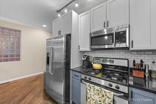 $4,750 | 1753 North Artesian Avenue, Unit 1, Chicago, IL 60647