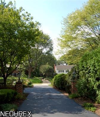 657 Ridgecrest Road Akron, OH 44303 - Photo 25 of 25 The driveway from the garage to the street. All in all a FABULOUS HOME!