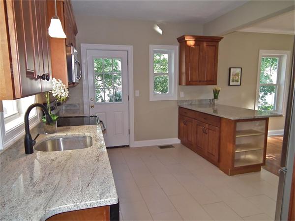 20 Virgil Road Boston, MA 02132 - Photo 8 of 30 Gallery Image 8