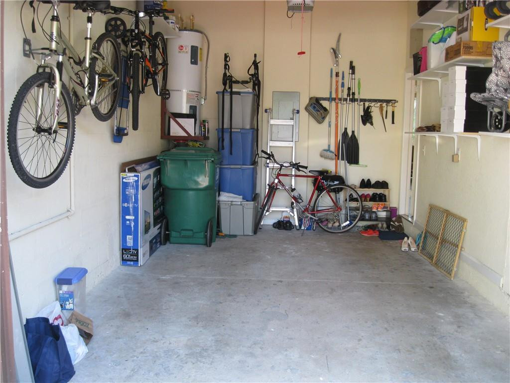 20767 Northeast 10th Path, Unit 20767 Miami, FL 33179 - Photo 24 of 26 a view of a room with gym equipment