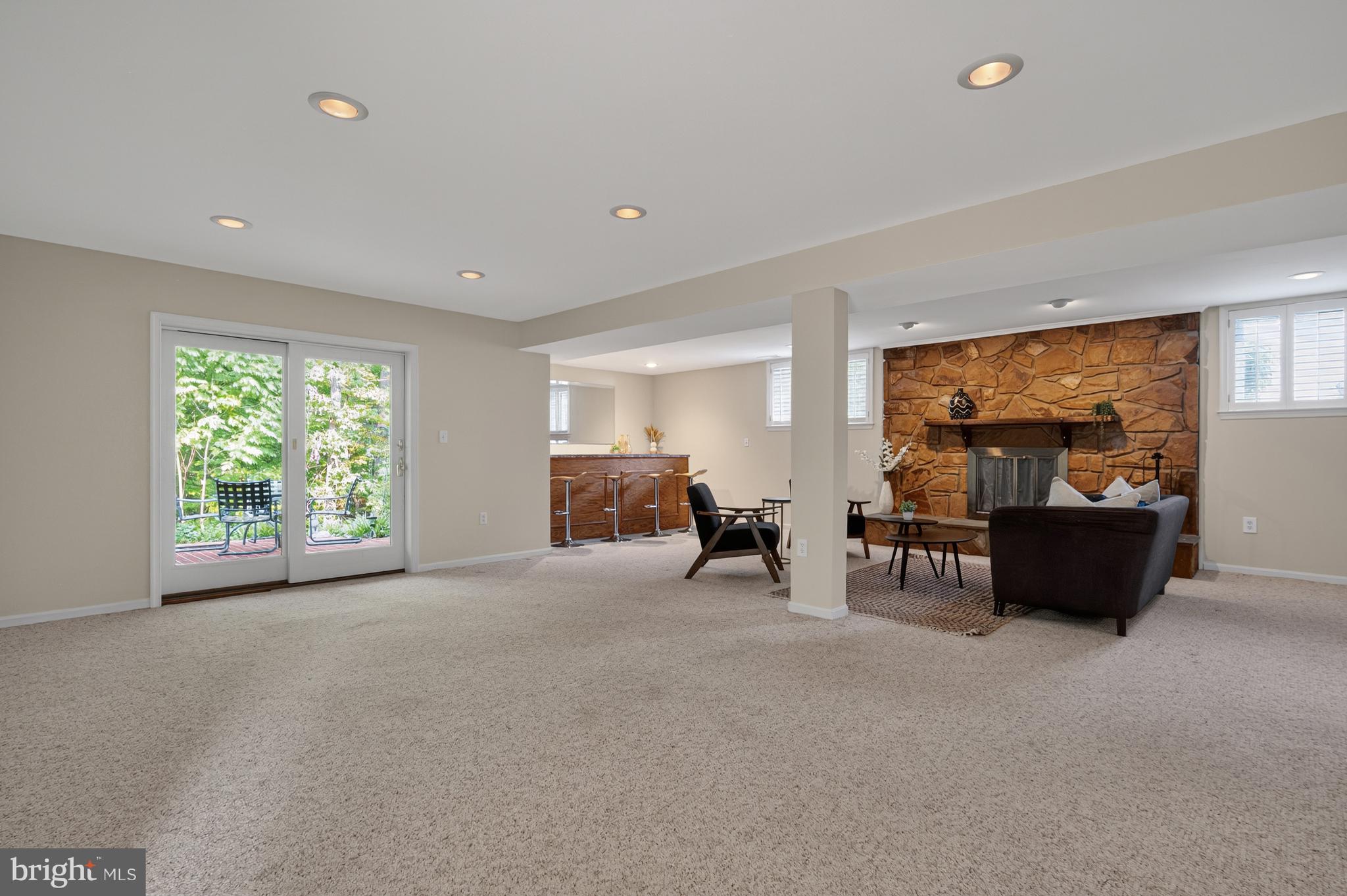 6013 Lamont Court Springfield, VA 22152 - Photo 15 of 39 Gallery Image 15