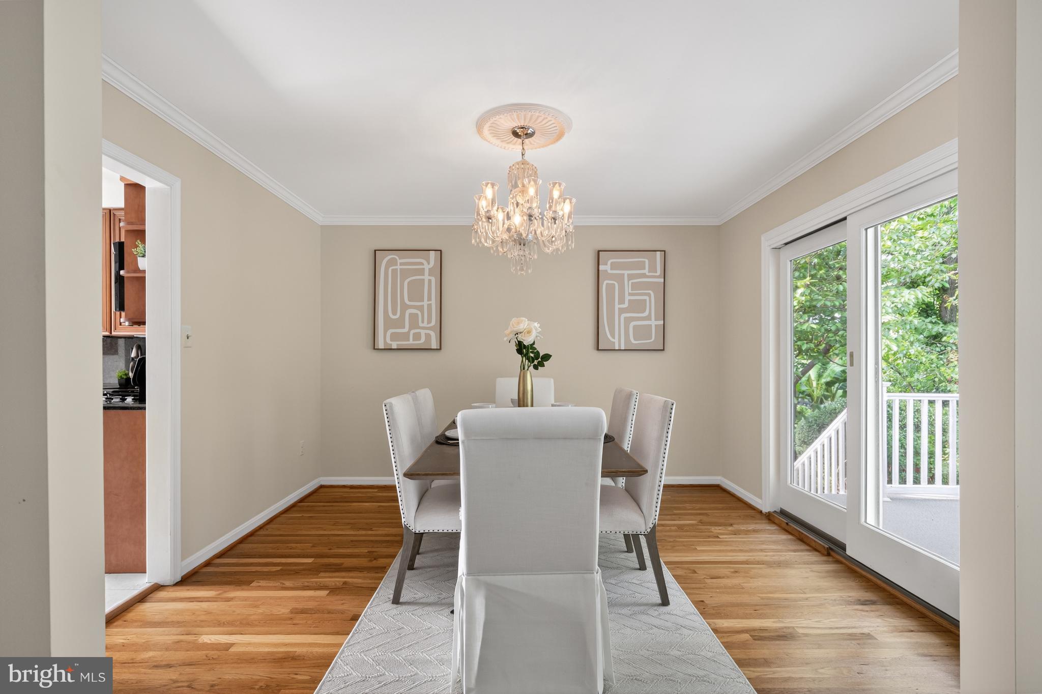 6013 Lamont Court Springfield, VA 22152 - Photo 6 of 39 Gallery Image 6