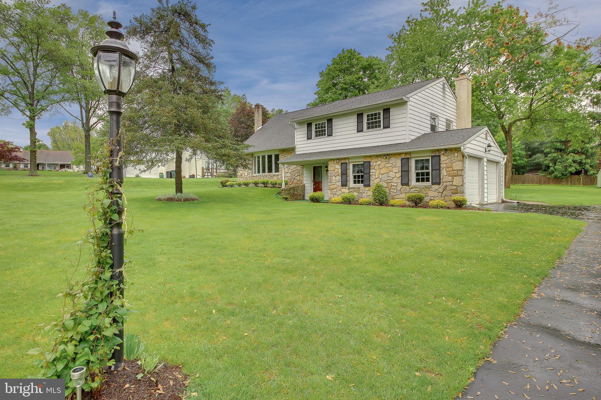16 Highspire Road Richboro, PA 18954 - Photo 1 of 32 Front Exterior