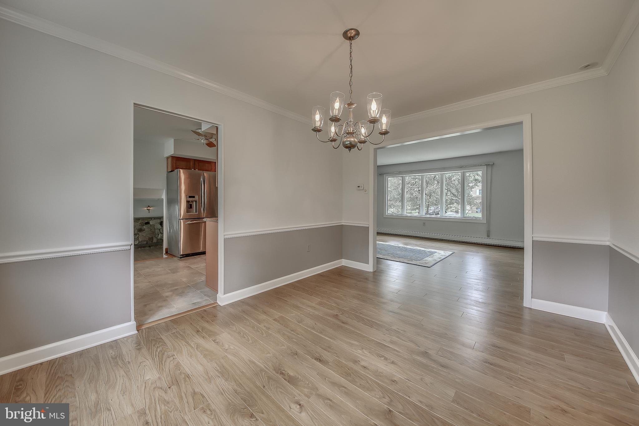 16 Highspire Road Richboro, PA 18954 - Photo 11 of 32 Formal Dinning Room