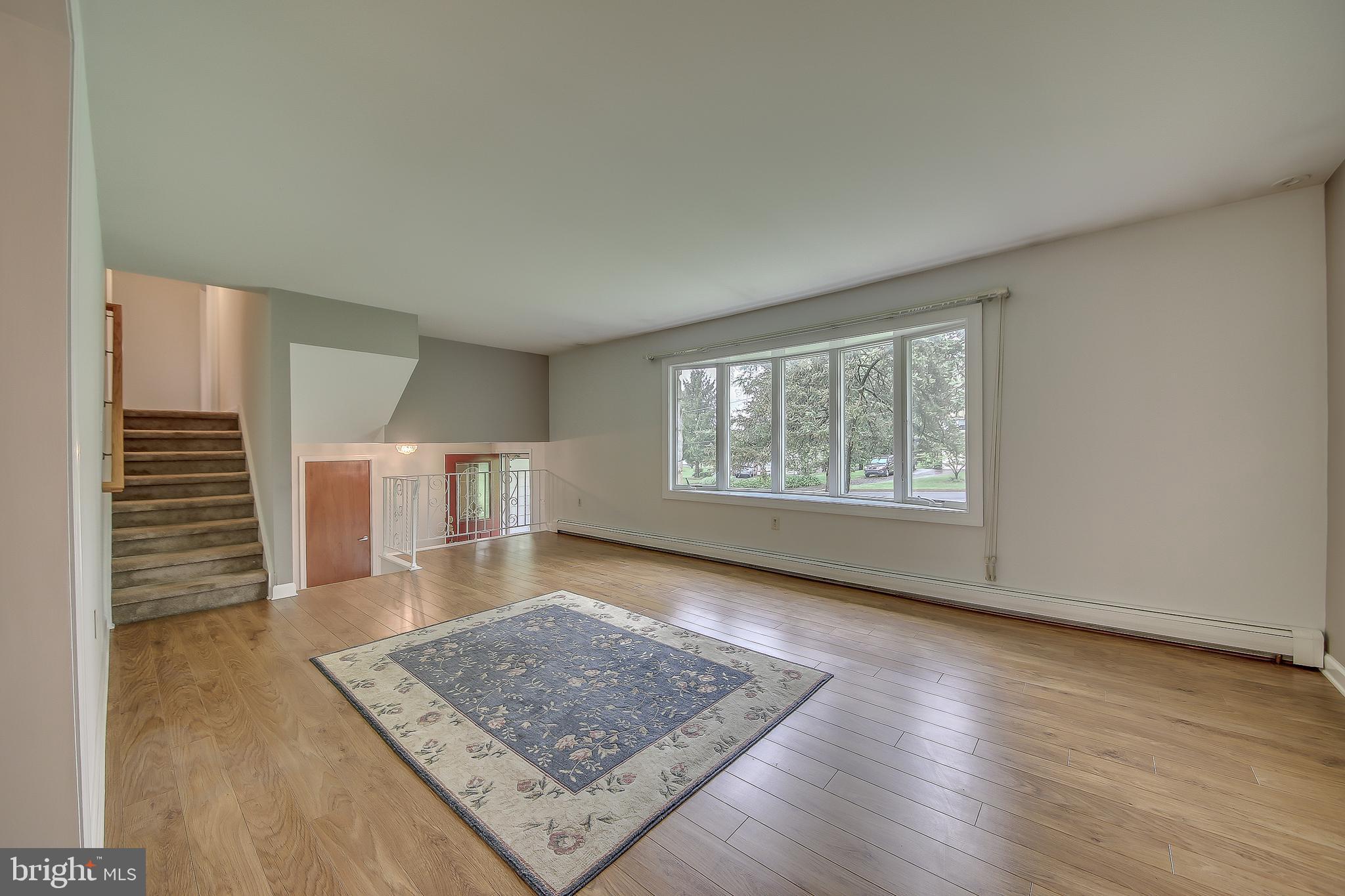 16 Highspire Road Richboro, PA 18954 - Photo 13 of 32 Family Room