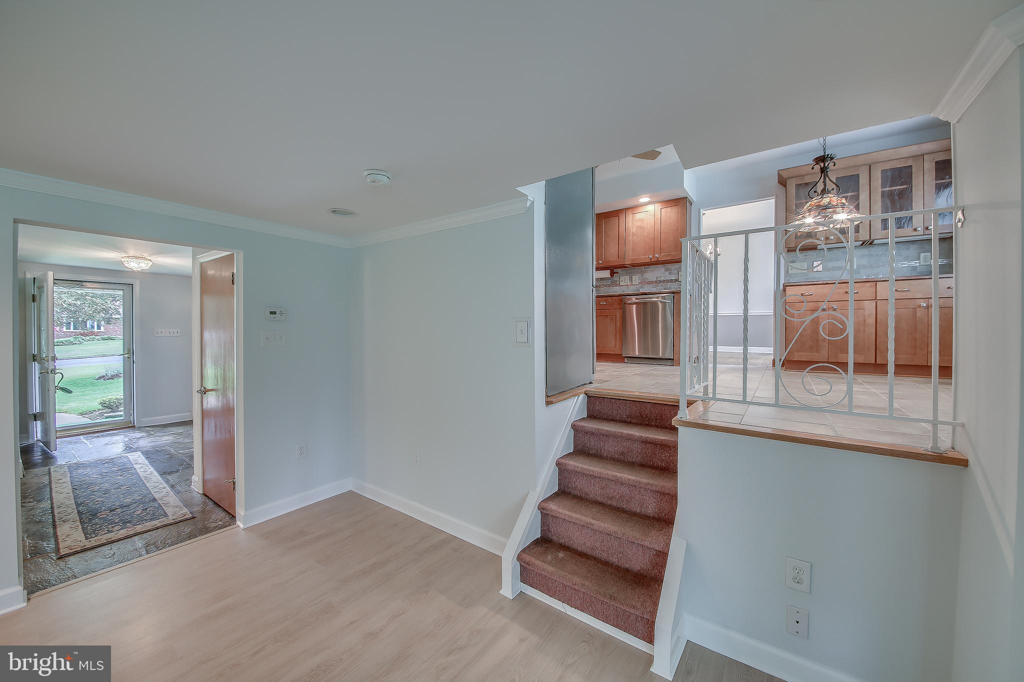 16 Highspire Road Richboro, PA 18954 - Photo 5 of 32 Steps to kitchen