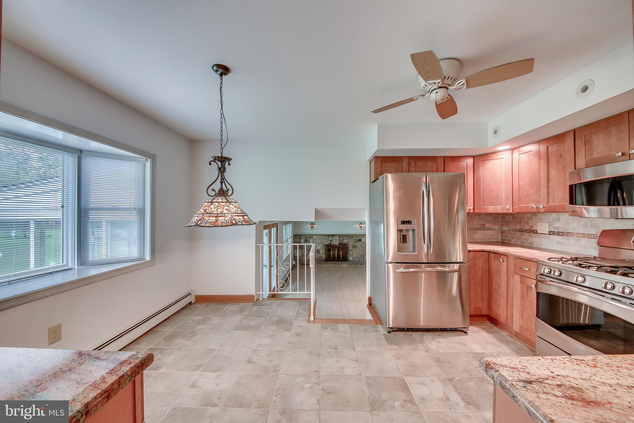 16 Highspire Road Richboro, PA 18954 - Photo 7 of 32 Kitchen