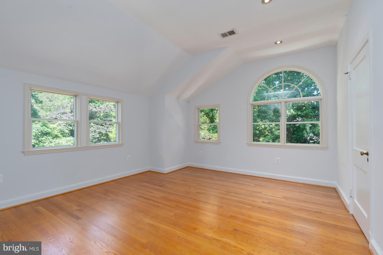 4601 Sleaford Road Bethesda, MD 20814 - Photo 16 of 46 Primary Bedroom # 2