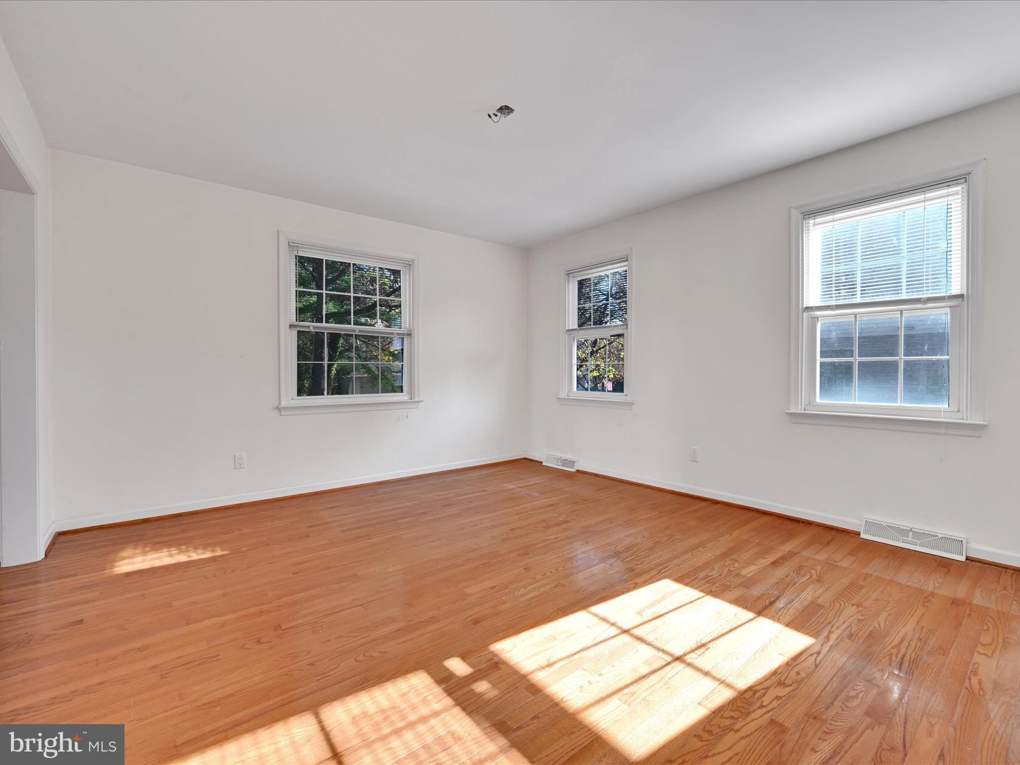 104 Shirley Road Narberth, PA 19072 - Photo 15 of 36 Dining Room
