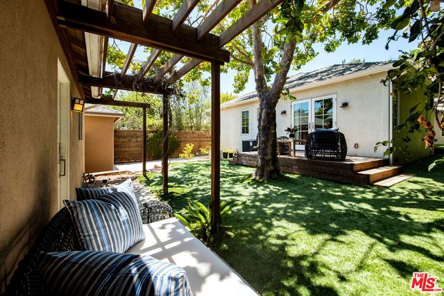 $3,225,000 | 1023 Centinela Avenue, Santa Monica, CA 90403