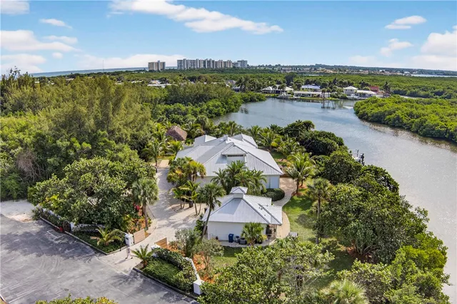 $6,900,000 | 901 Jack Island Access Road, Hutchinson Island, FL 34949