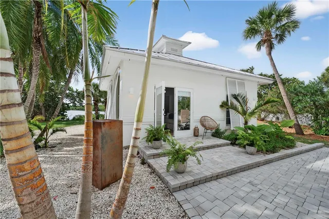 $6,900,000 | 901 Jack Island Access Road, Hutchinson Island, FL 34949