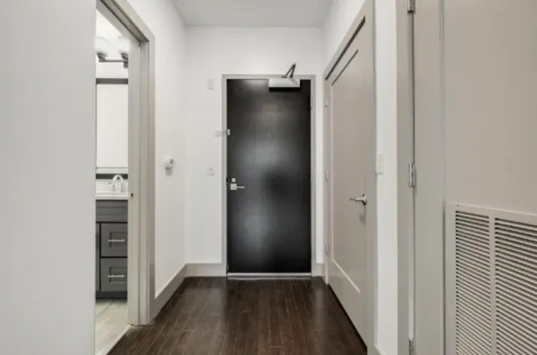 $2,200 | 2407 8th Avenue South, Unit 208, Nashville, TN 37204