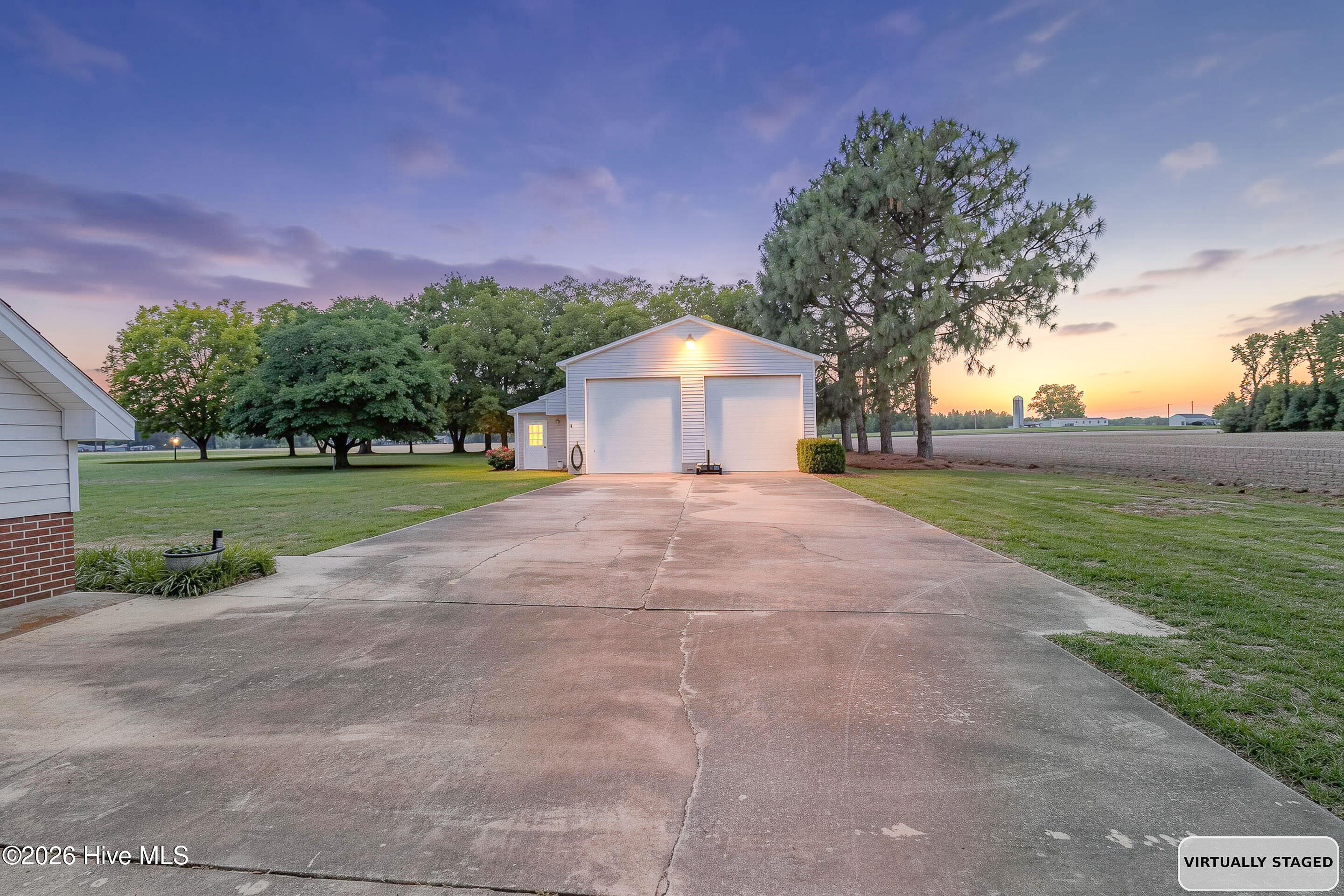 144 Loop Road Goldsboro, NC 27530 - Photo 4 of 40