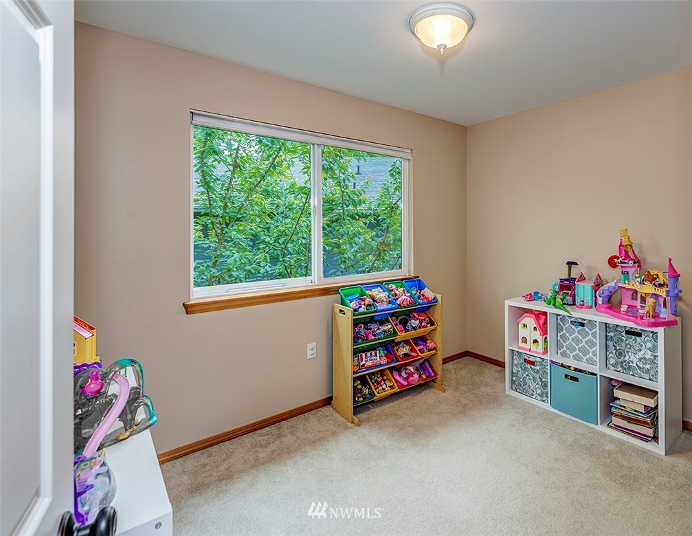 17029 4th Avenue Southeast Bothell, WA 98012 - Photo 14 of 23 a play room with toys