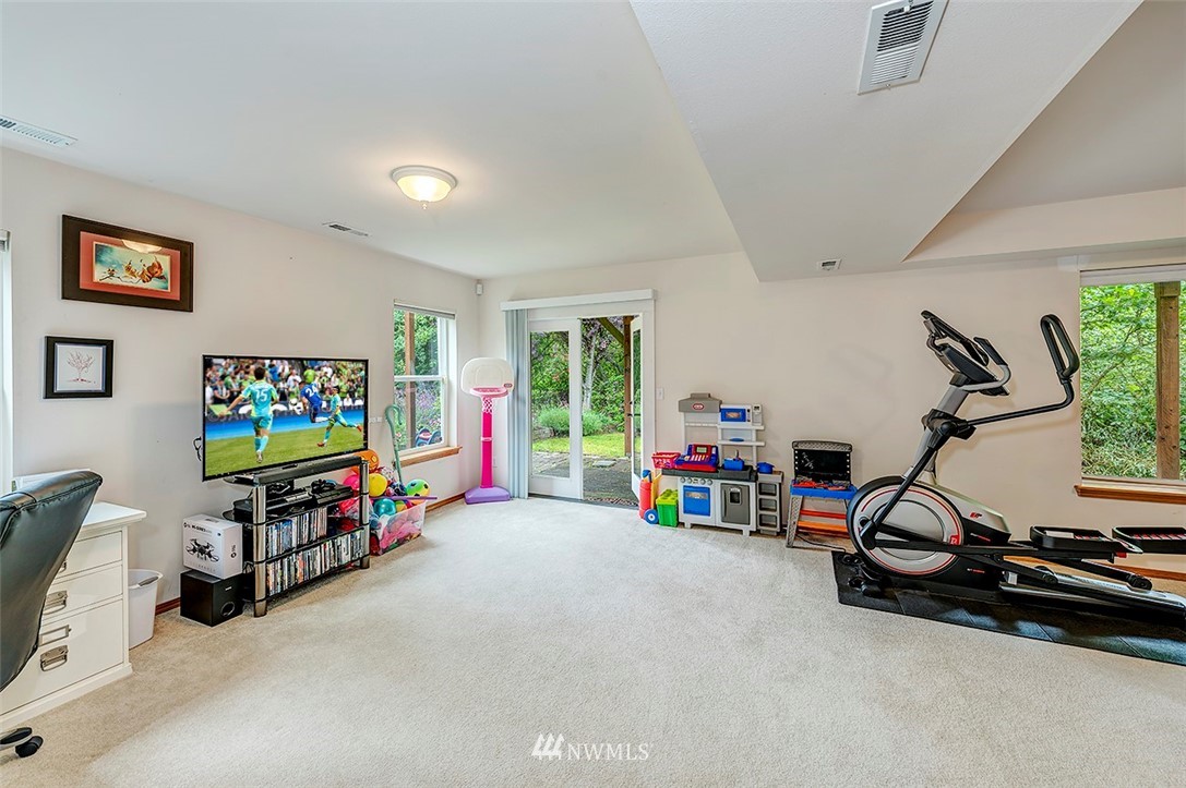 17029 4th Avenue Southeast Bothell, WA 98012 - Photo 18 of 23 a view of a room with toys and toys