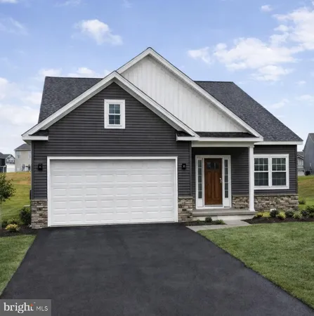 $467,900 | 4 Family Drive, Carlisle, PA 17013