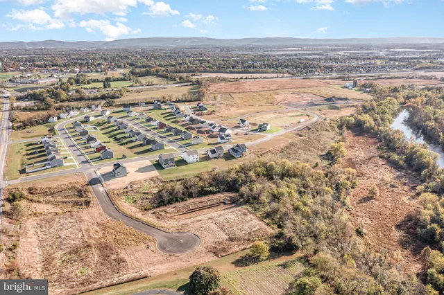 $468,900 | 4 Family Drive, Carlisle, PA 17013