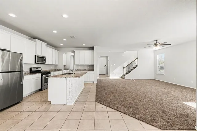 $389,900 | 2313 Telfair Way, Aubrey, TX 76227