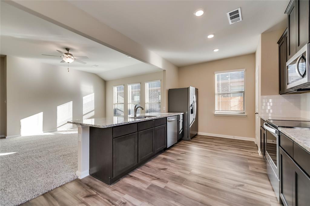 204 Lake Ridge Princeton, TX 75407 - Photo 8 of 24