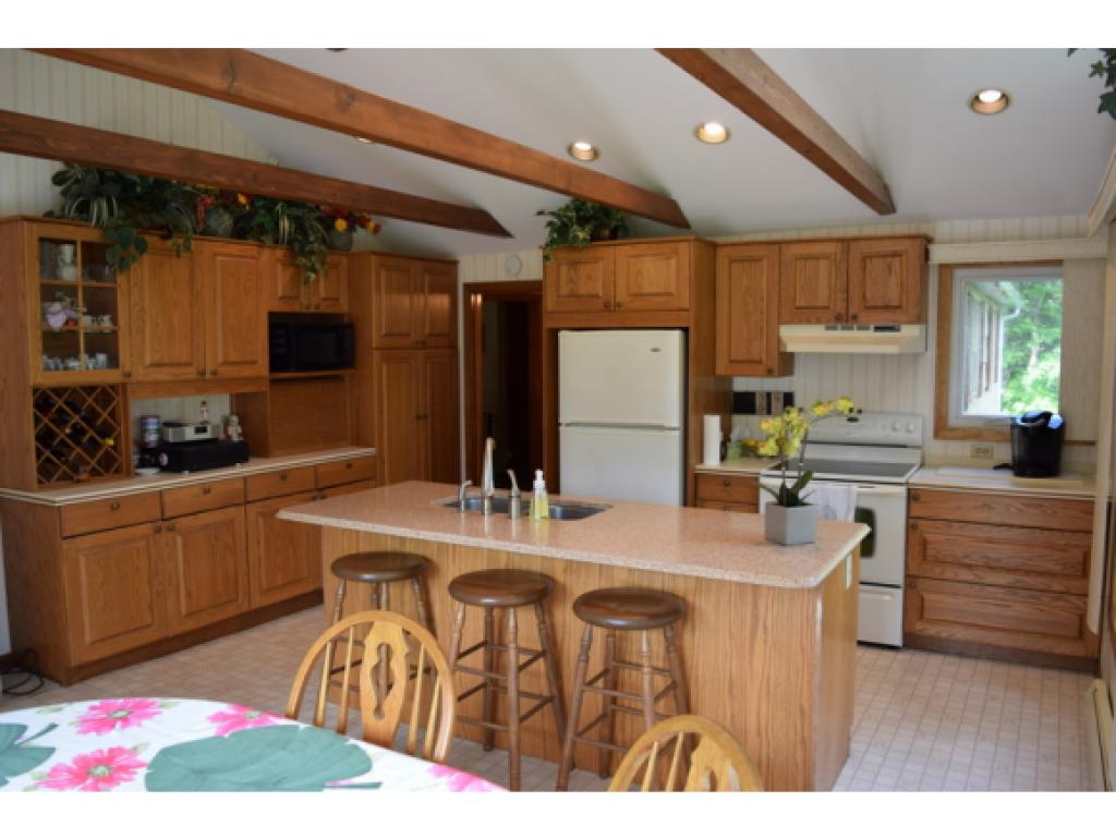 12 Kurt Road Salem, NH 03079 - Photo 8 of 26 Gallery Image 8